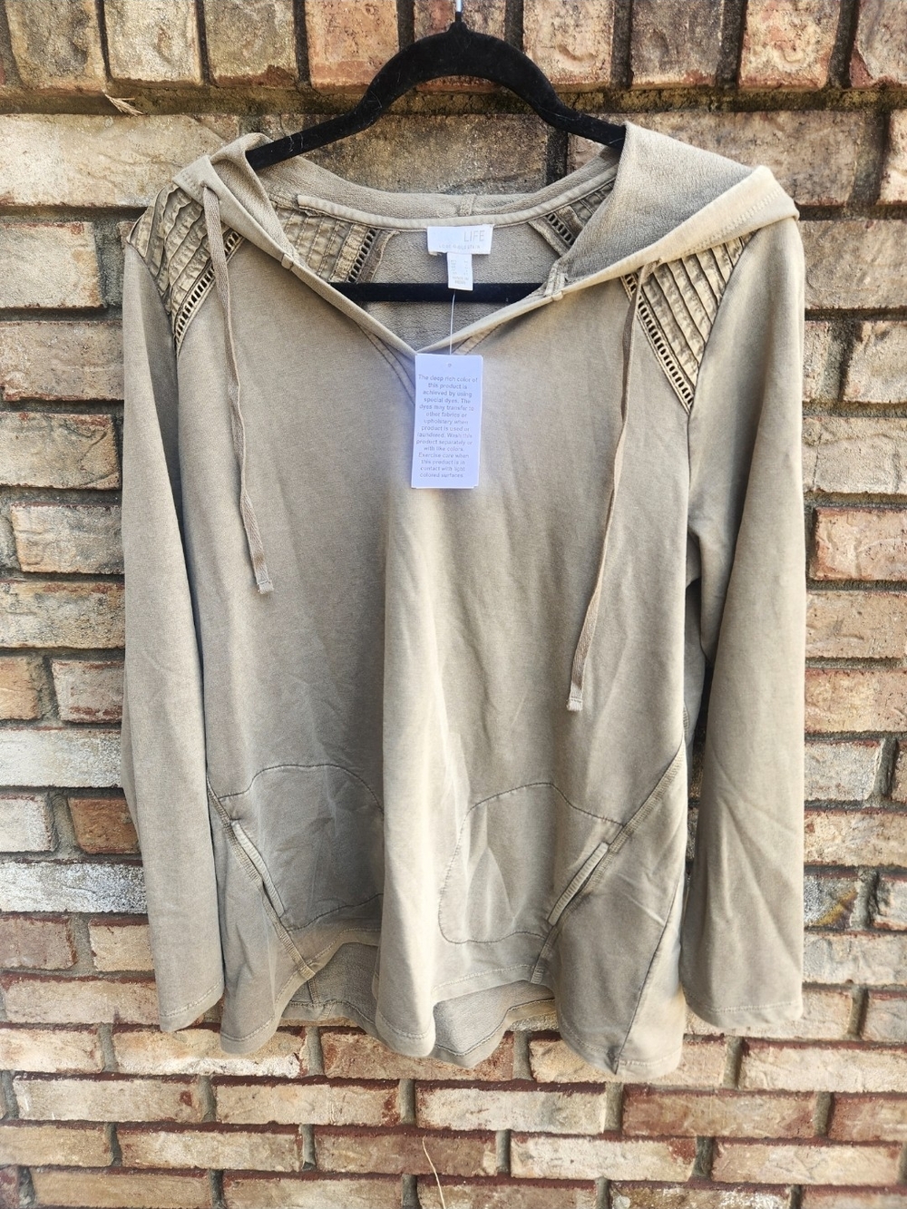 New Women's QVC Logo Lounge Hooded Tan Shirt, size Medium